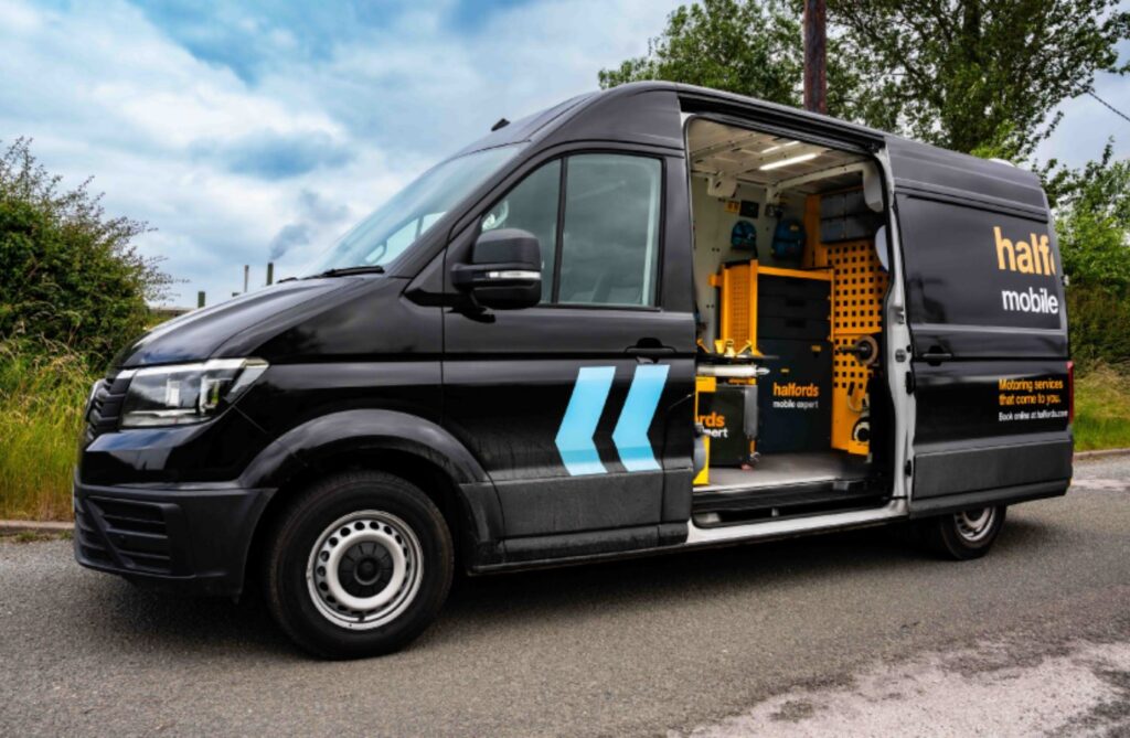 halfords mobile tyre fitting