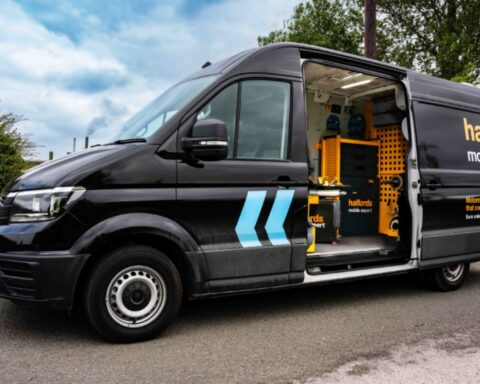 halfords mobile tyre fitting