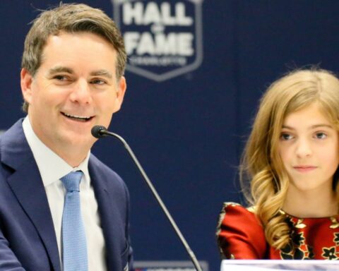 ella sofia gordon age